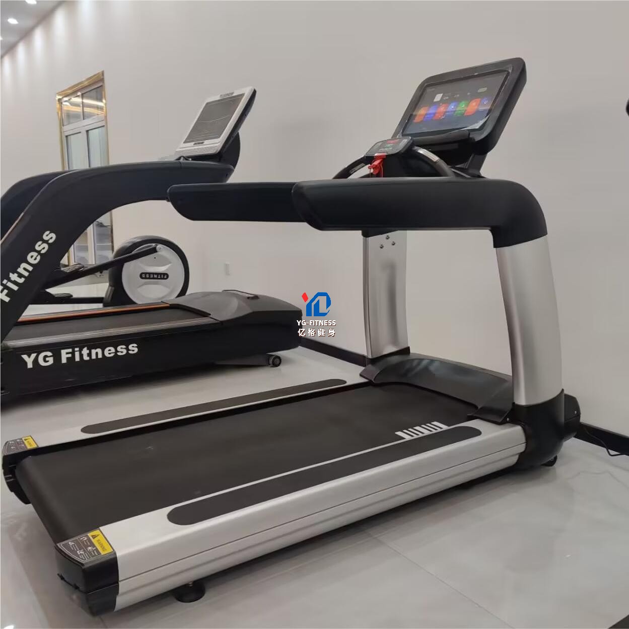 Professional Treadmill Commerc - đánh giá và giá Running Gear Equipment