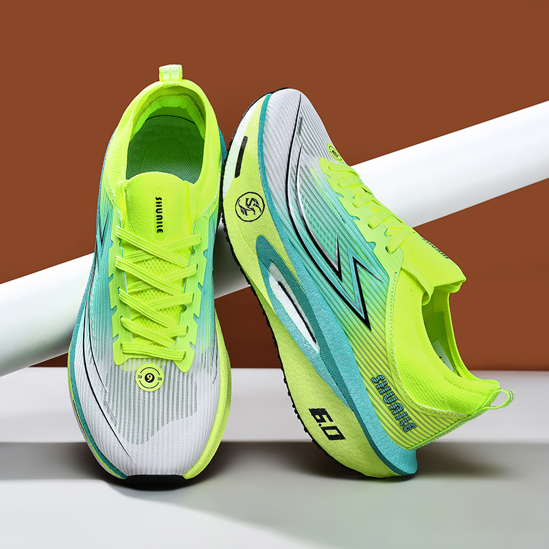 Carbon Plate Marathon Running  - đánh giá và giá Running Z
